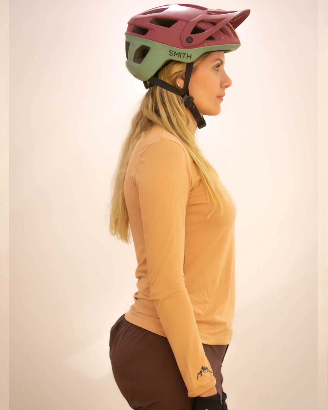 Camisa Trail Feminina - EVO - Manga Longa - Terra