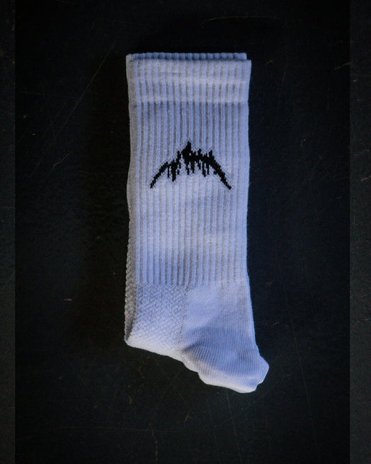 Meia Mountain - White