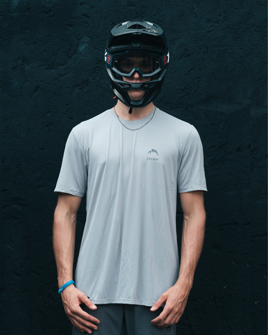 Camisa Trail - Essential Grey - Manga Curta