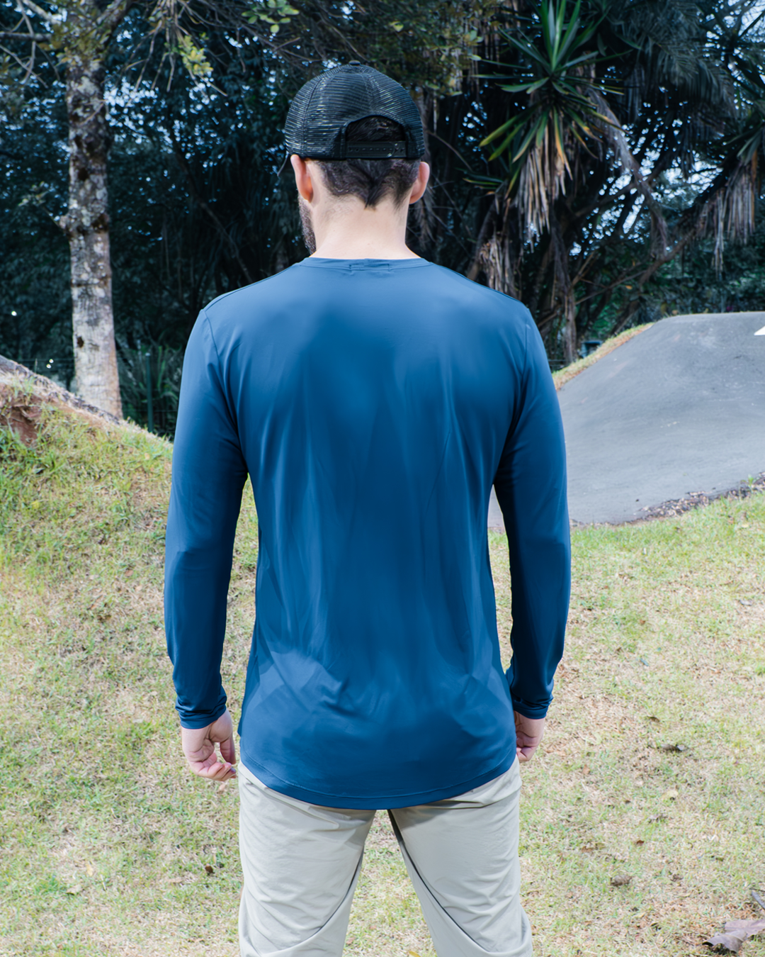 Camisa Trail - Essential Navy Blue - Manga Longa