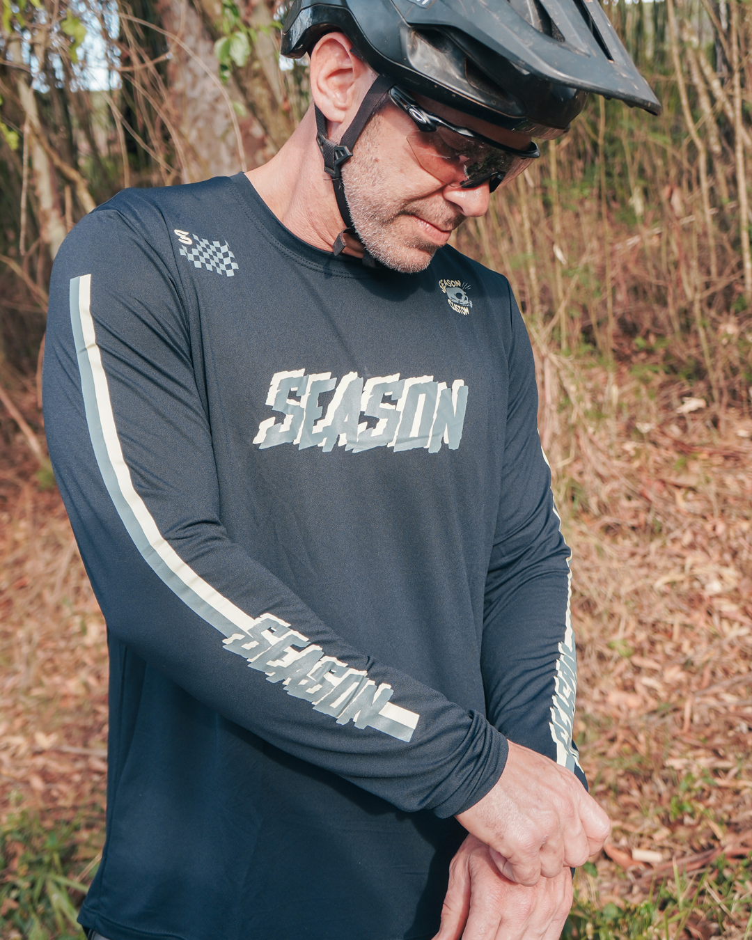 Camisa Trail - Retro Black - Manga Longa