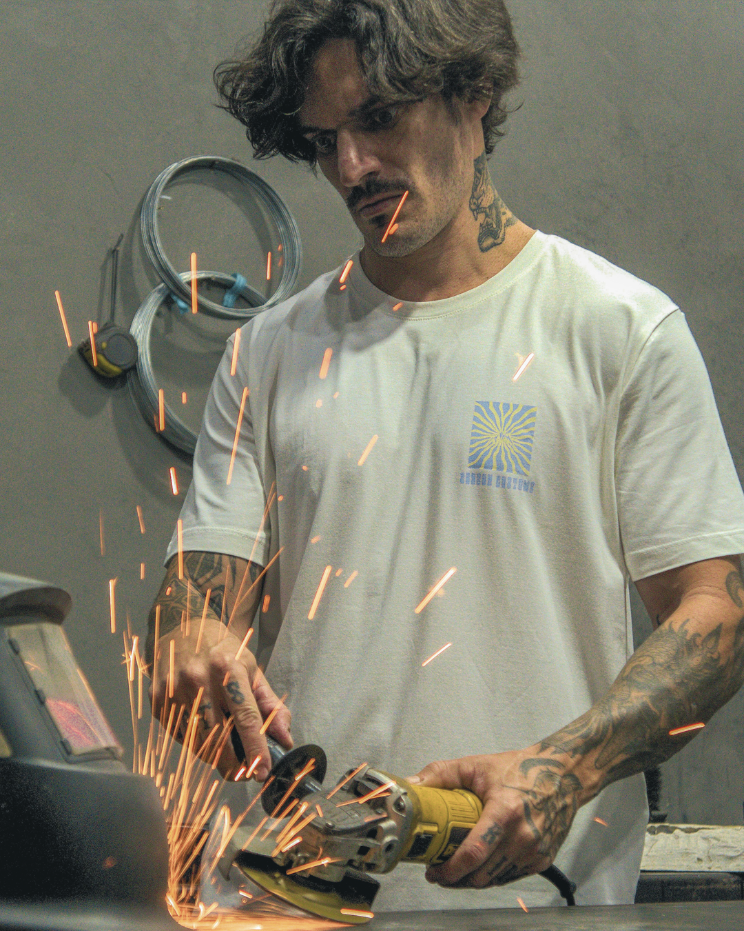 Camiseta Season Customs - White