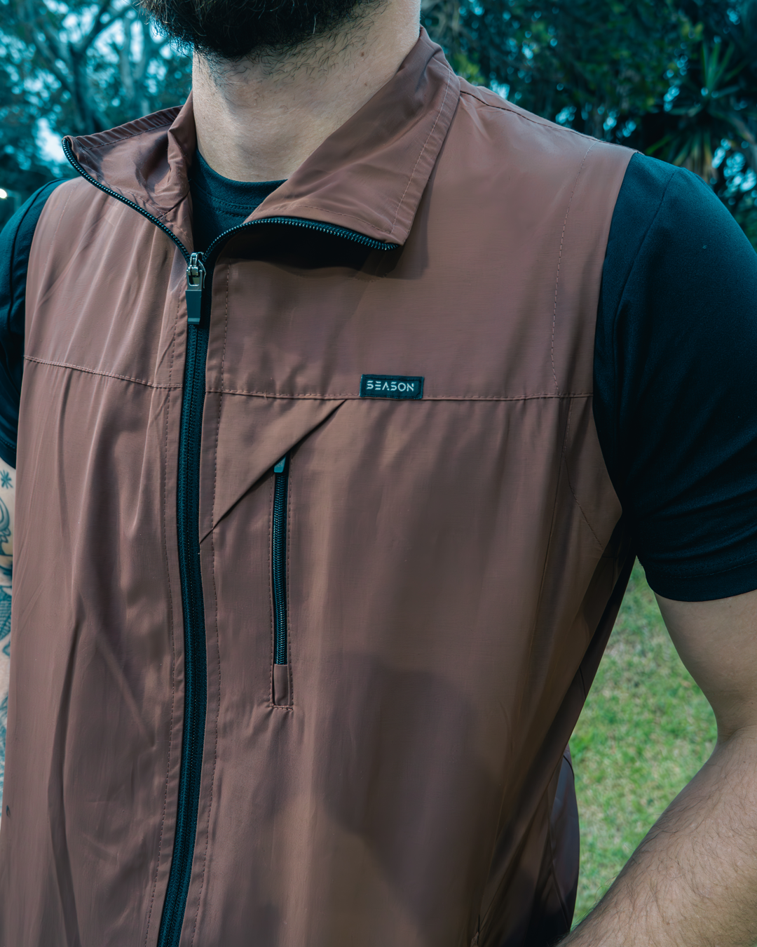 Colete Windbreaker Season - Dark Brown