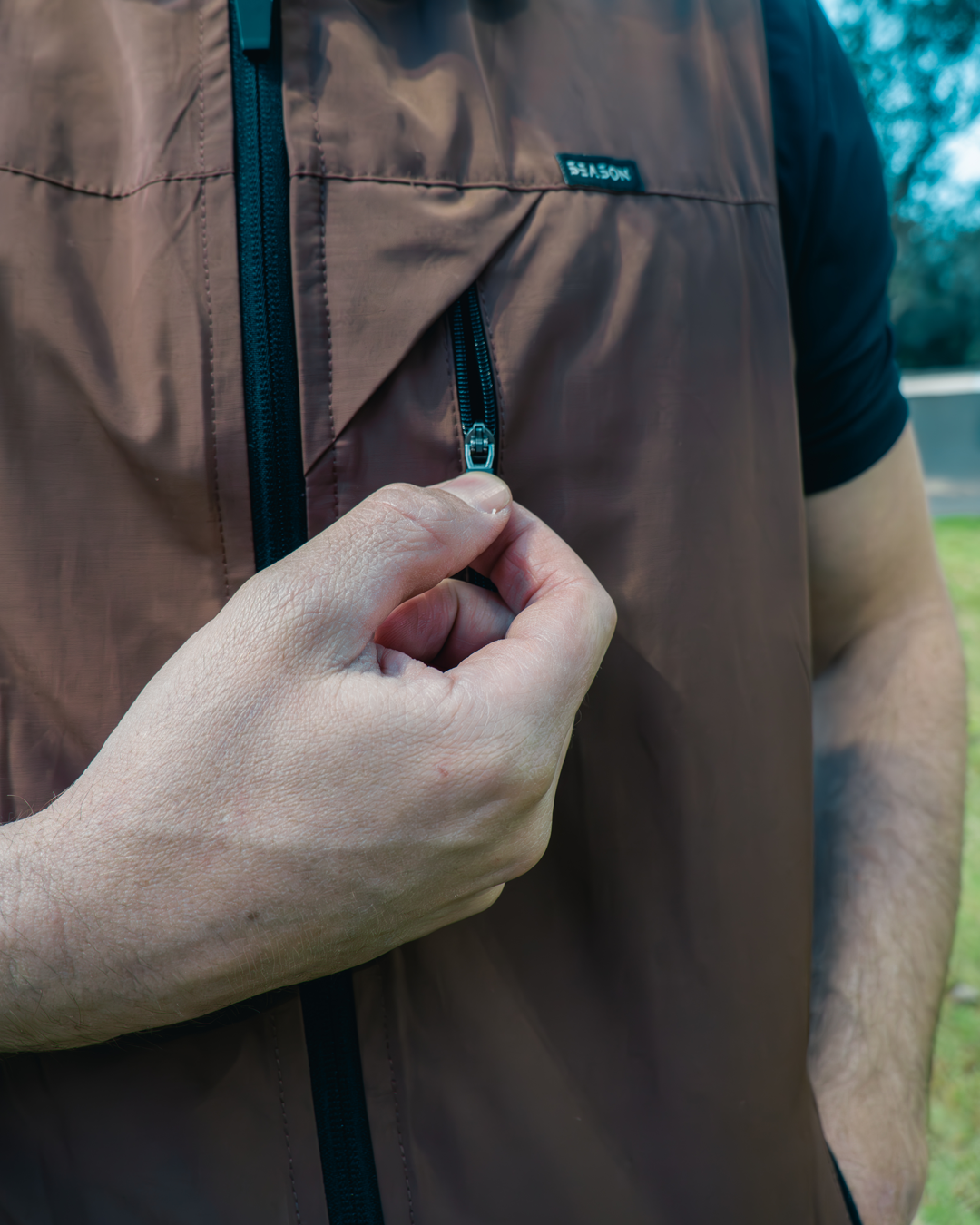 Colete Windbreaker Season - Dark Brown