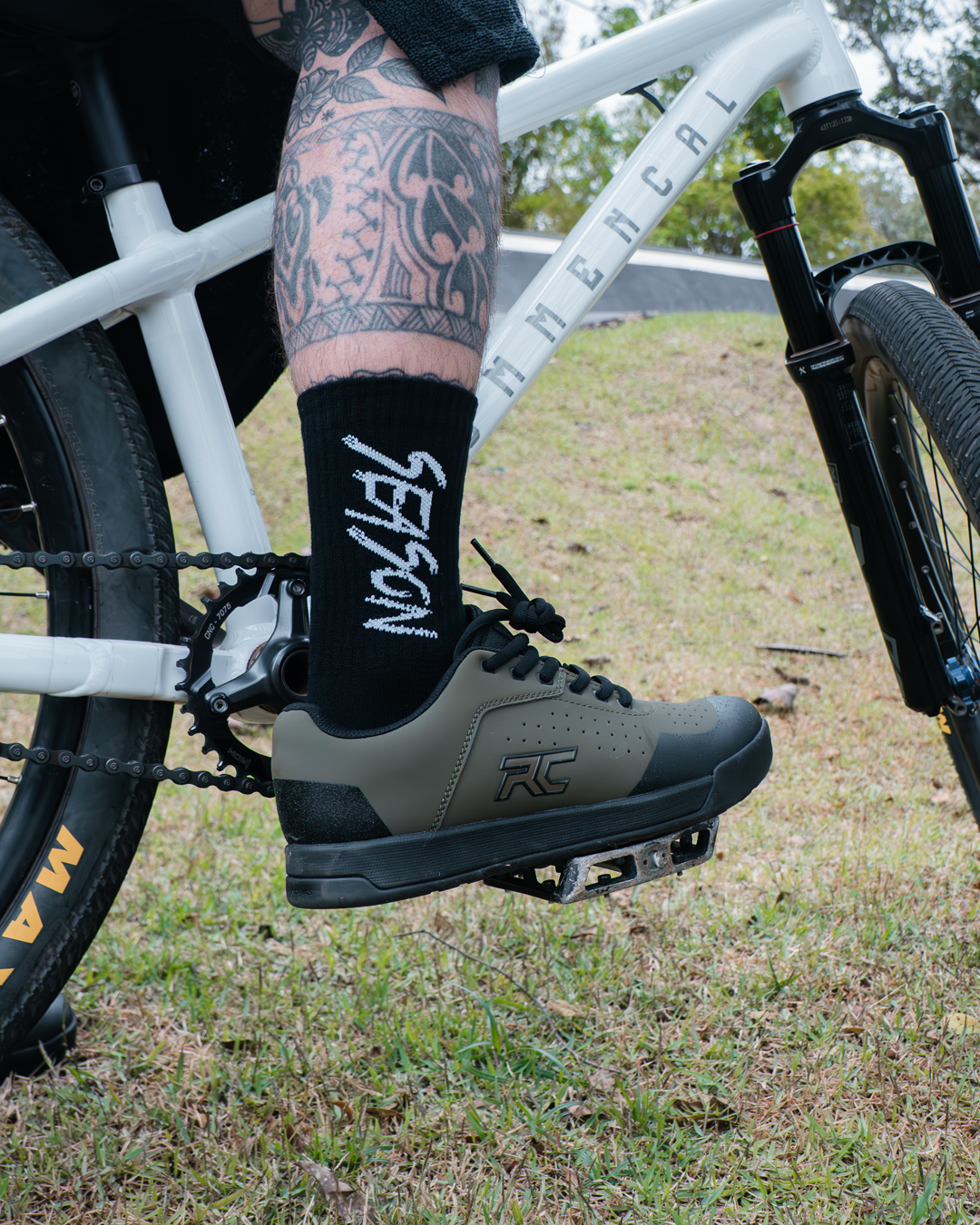 Meia Classic Season - Black